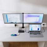 mbeat DisplayLink docking station powering dual monitor extended desktop setup with Windows laptop and front USB port charges your mobile