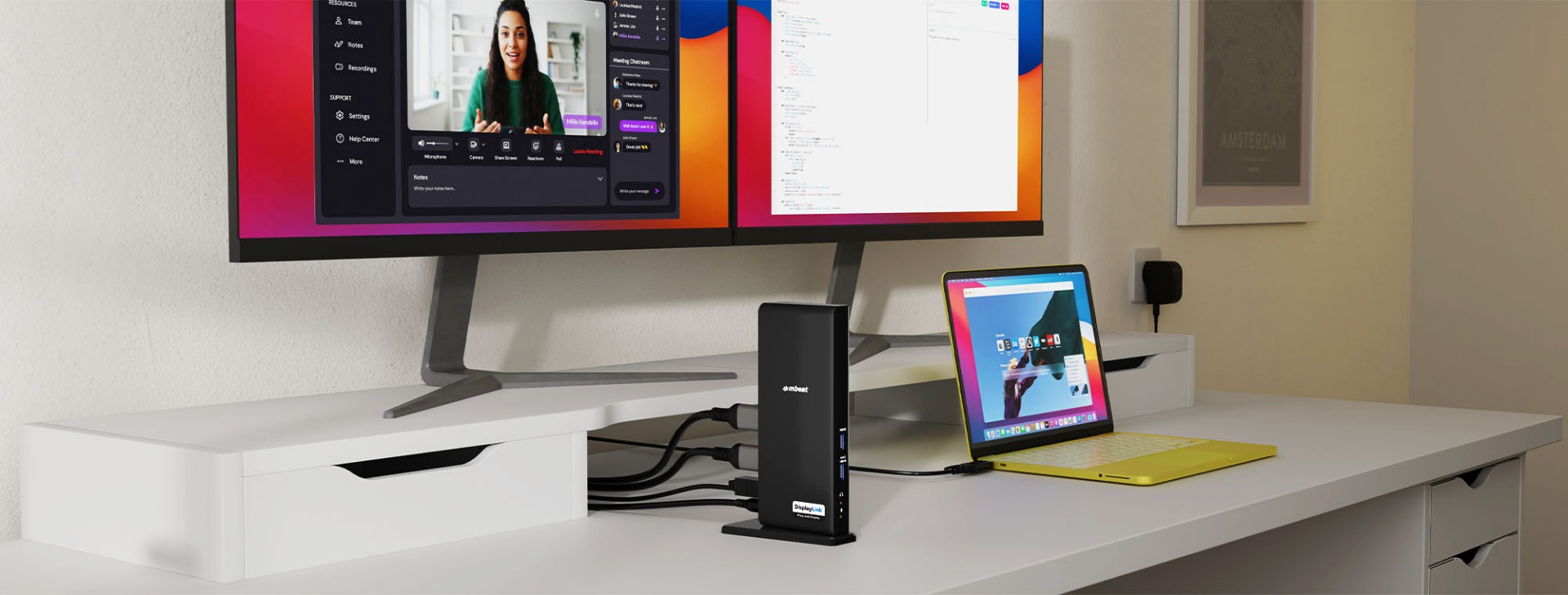 MacBook Neo multi-monitor workstation setup using mbeat DisplayLink docking station with dual extended screens